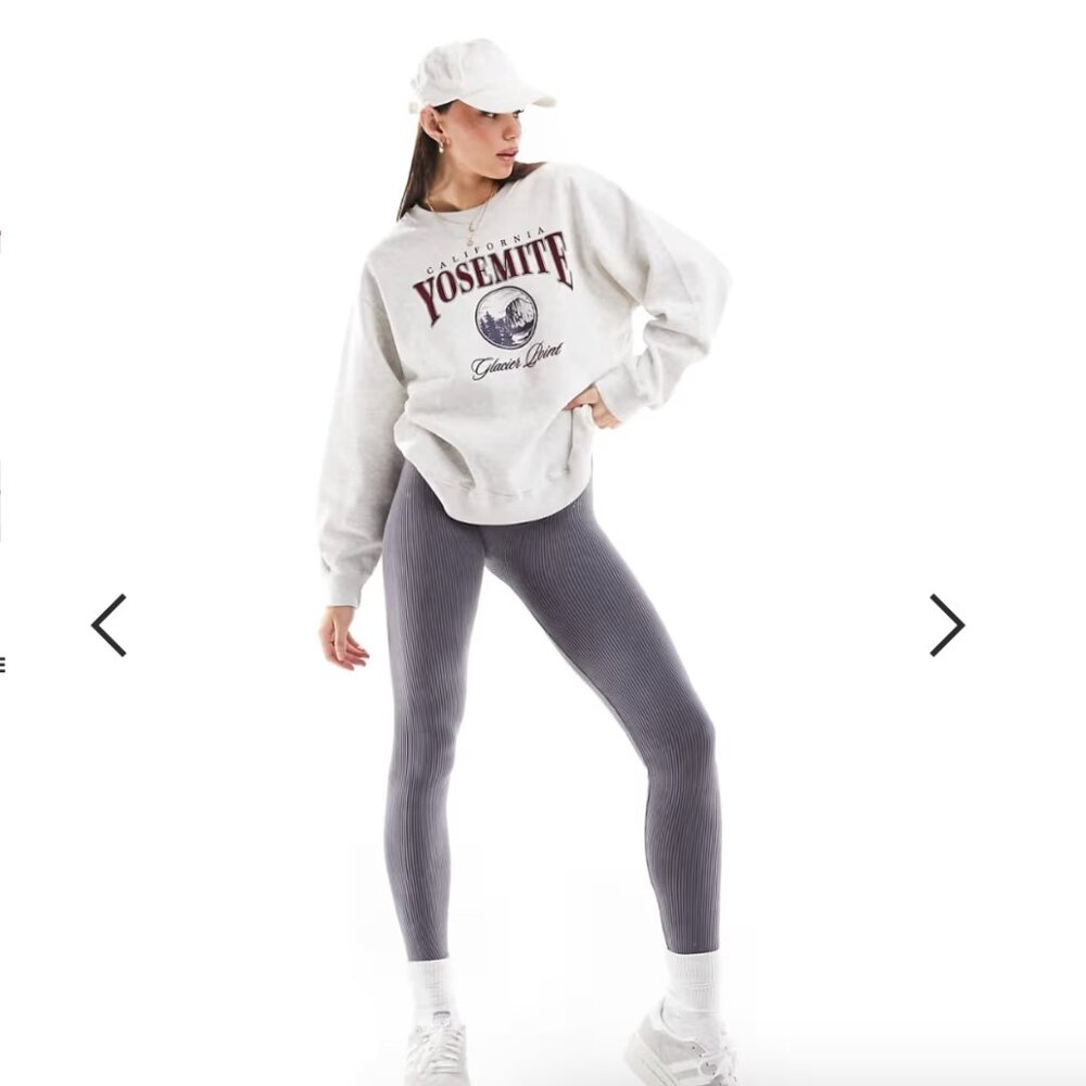 Hollister Yosemite Sweatshirt (sz XS)